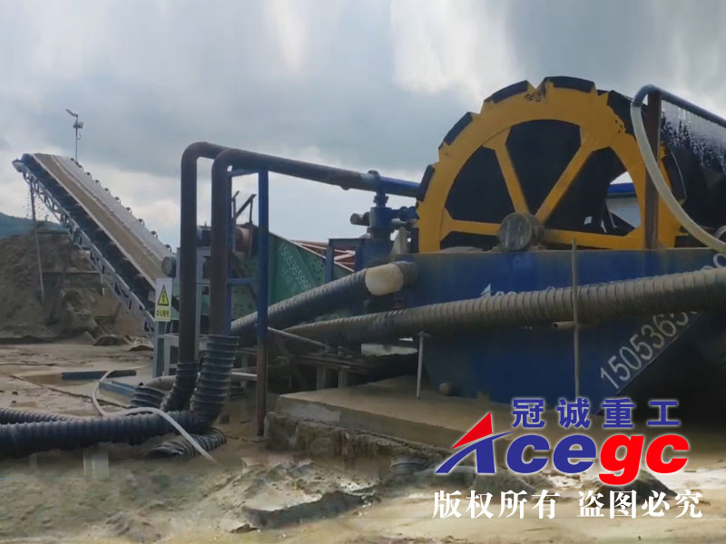 高效節(jié)能洗砂設(shè)備洗沙現(xiàn)場